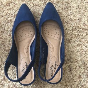Blue DexFlex Comfort Heels